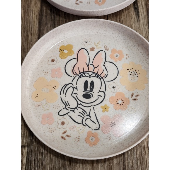 Zrike Other - Disney Minnie Mouse Kids Plate Set of 4 Plates Corn Husk Children Toddler Mickey